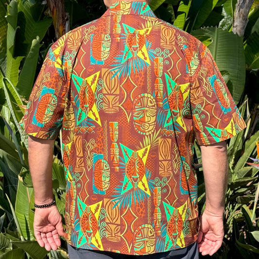 Witco Decor's 'Jungle Modern' Classic Aloha Button-Up Shirt - Unisex - Ready to Ship! (FREE SHIPPING in U.S.)